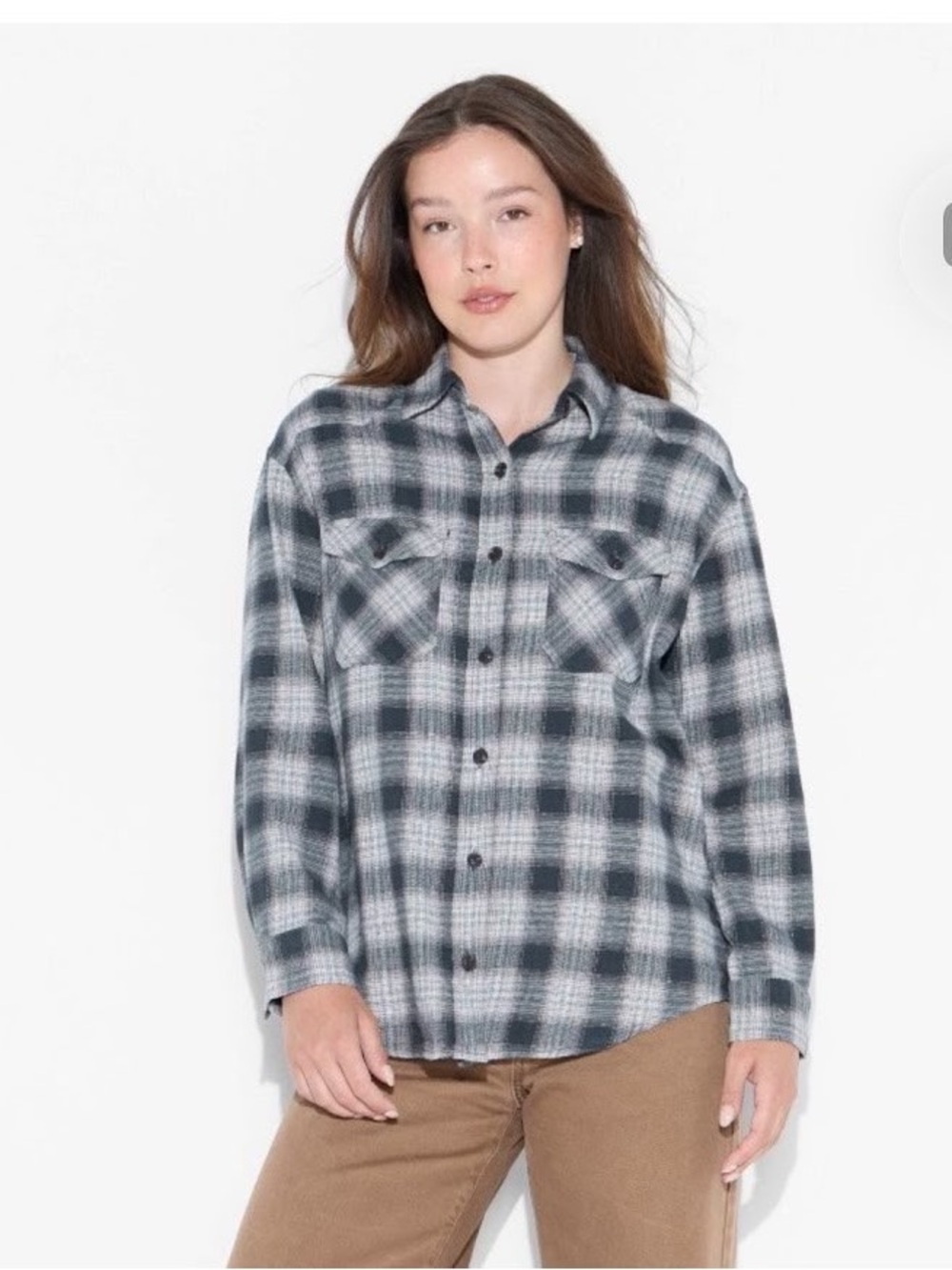 Wild Fable Black & Gray Plaid Button-Down Shirt